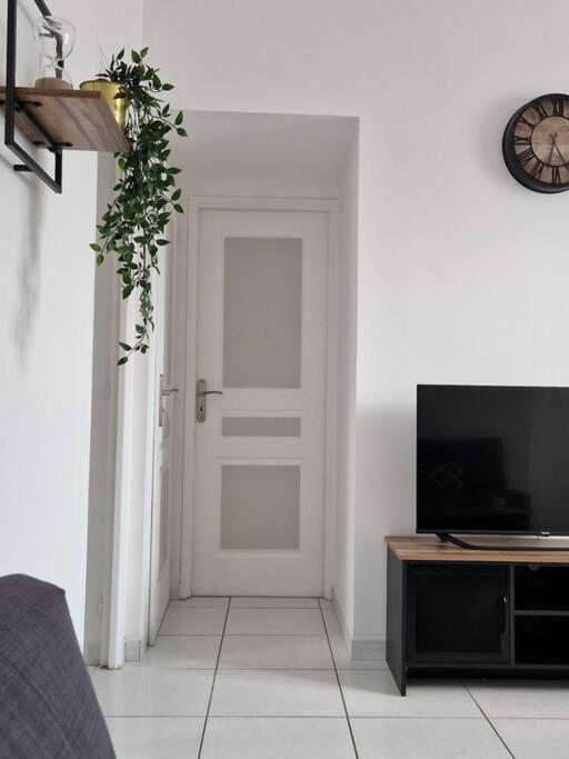 Appart 10 Minutes De Rouen Oissel Luaran gambar